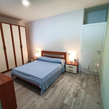 Apartamento Bilocale Fronte Mare Giardini-Naxos Exterior foto
