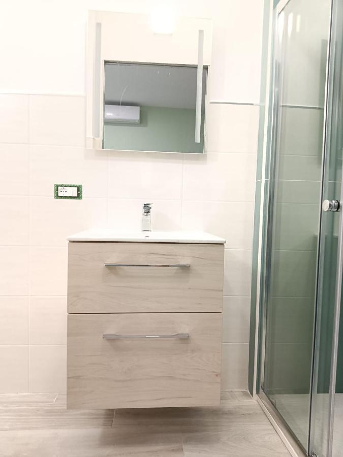 Apartamento Bilocale Fronte Mare Giardini-Naxos Exterior foto